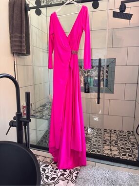 Women's Fuchsia Long Sleeve V-Neck Evening Dress